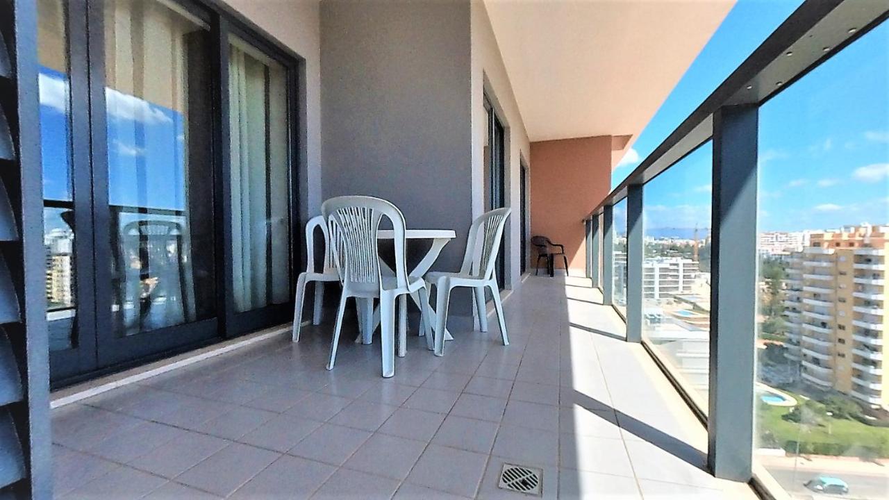 Apartamentos Turisticos Rocha Tower 4 Portimao Exterior photo