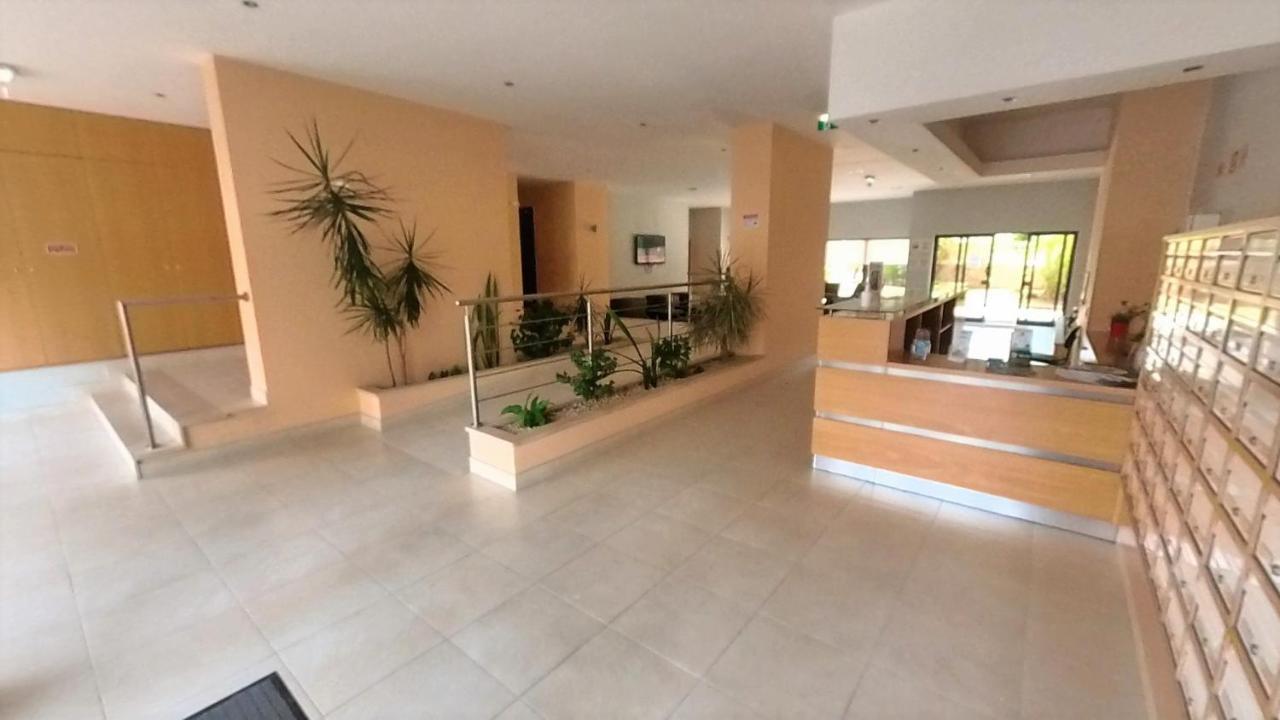 Apartamentos Turisticos Rocha Tower 4 Portimao Exterior photo